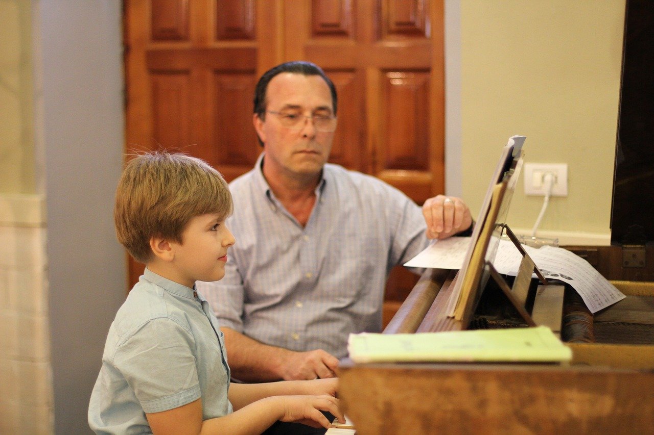 how to find a good piano teacher