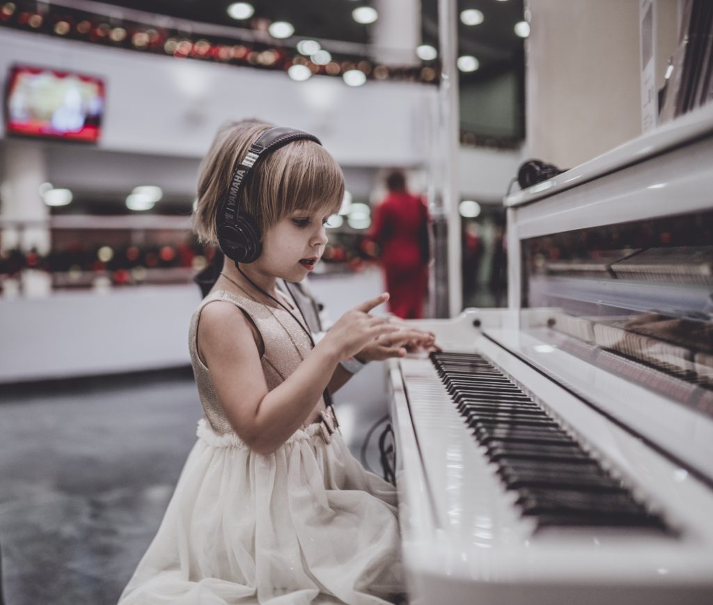 what age is ideal to start piano lessons?